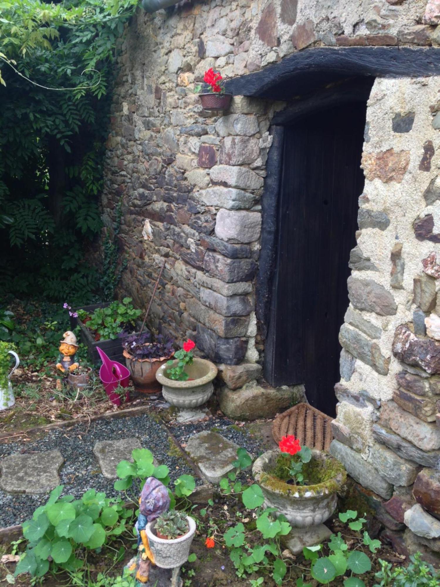 Le Petit Chateau, Matisse Noyal-Pontivy 外观 照片